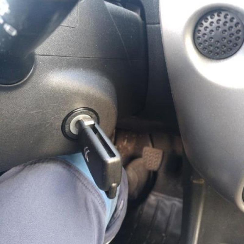 Renfort pare choc avant (traverse) CITROEN C1 2 Photo n°10