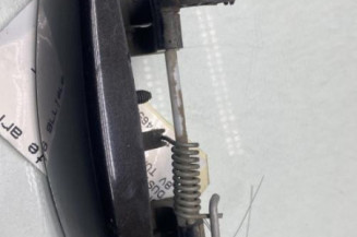Poignee porte arriere droit DACIA DUSTER 1