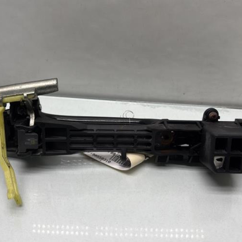 Poignee porte arriere gauche LEXUS IS 2 Photo n°3