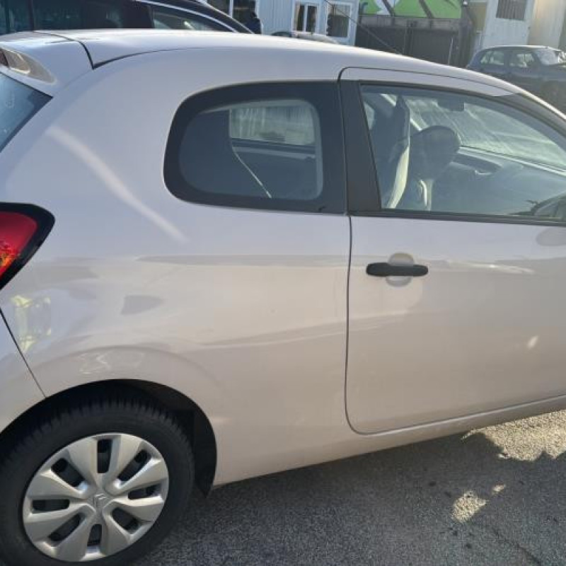 Poignee porte avant droit CITROEN C1 2 Photo n°11