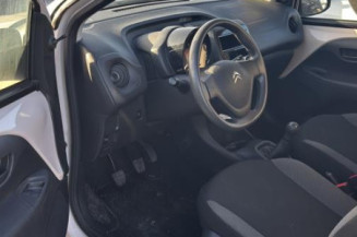 Poignee porte avant droit CITROEN C1 2