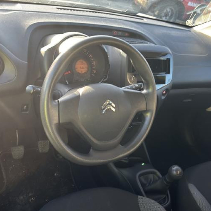 Poignee porte avant droit CITROEN C1 2 Photo n°15