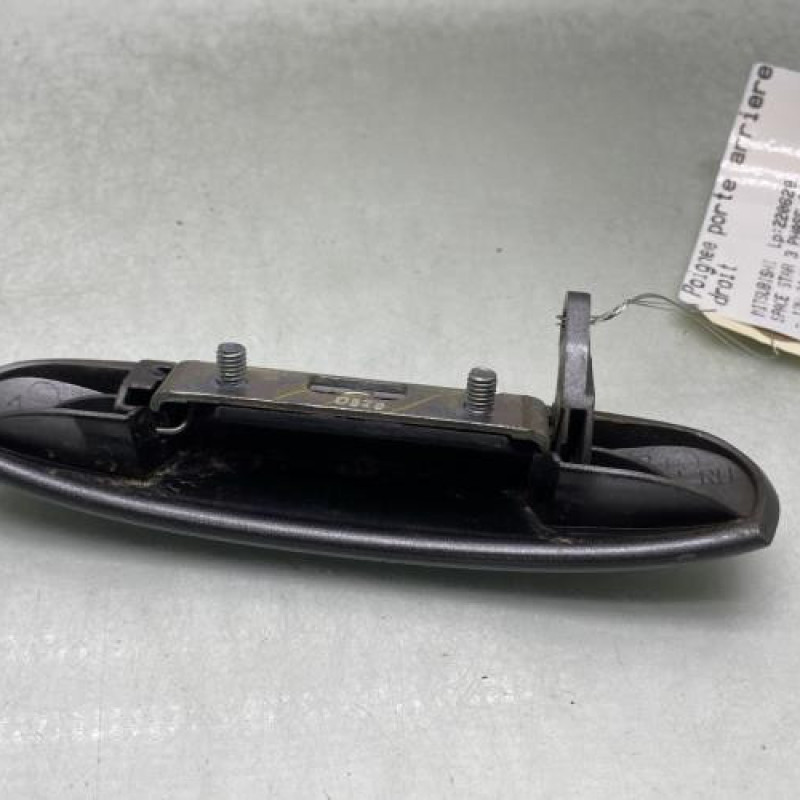 Poignee porte arriere droit MITSUBISHI SPACE STAR 3 Photo n°3