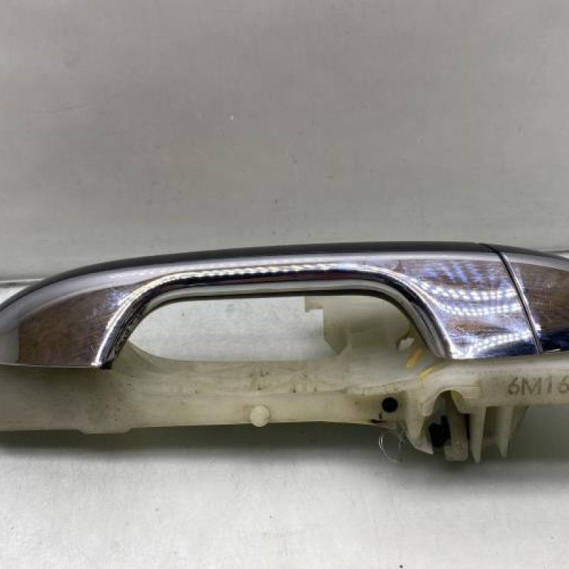 Poignee porte arriere droit KIA SPORTAGE 4 Photo n°2