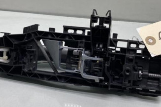 Poignee porte arriere gauche MERCEDES CLASSE B 247