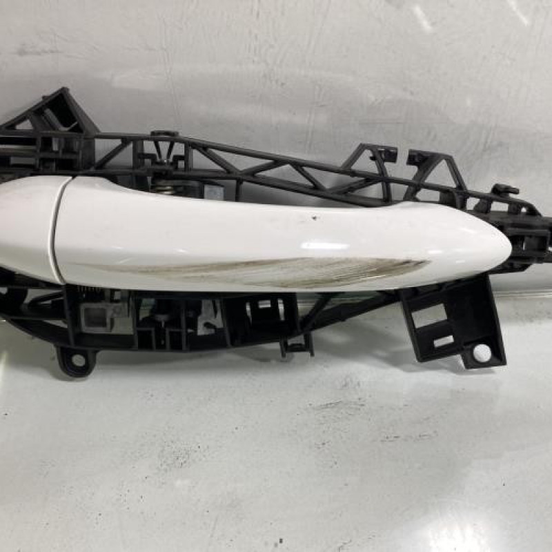 Poignee porte arriere droit OPEL ASTRA K Photo n°1