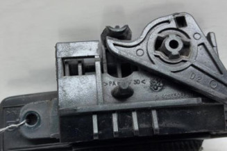 Poignee porte arriere droit PEUGEOT 405