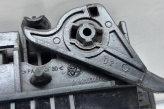Poignee porte arriere droit PEUGEOT 405