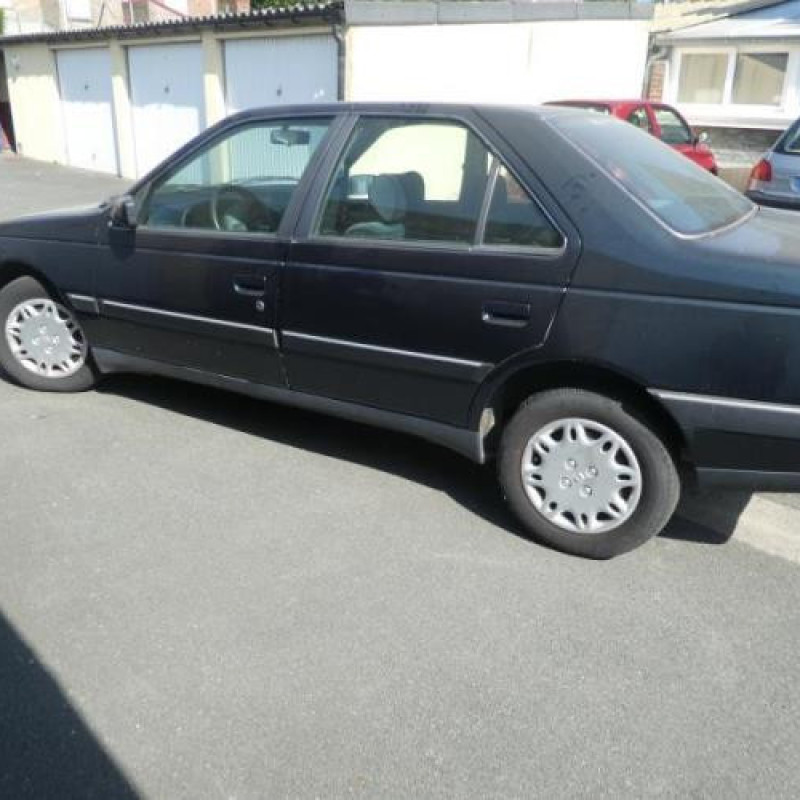 Poignee porte arriere droit PEUGEOT 405 Photo n°4