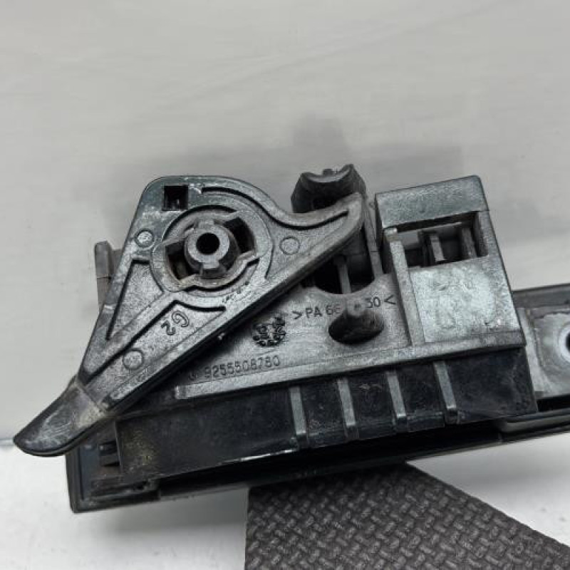 Poignee porte arriere gauche PEUGEOT 405 Photo n°3