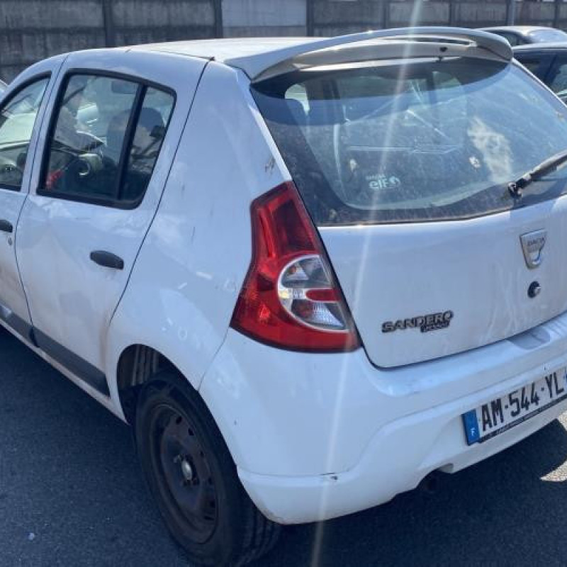 Poignee porte avant gauche DACIA SANDERO 1 Photo n°7