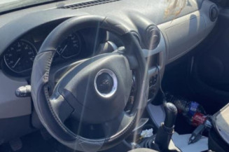 Poignee porte avant gauche DACIA SANDERO 1