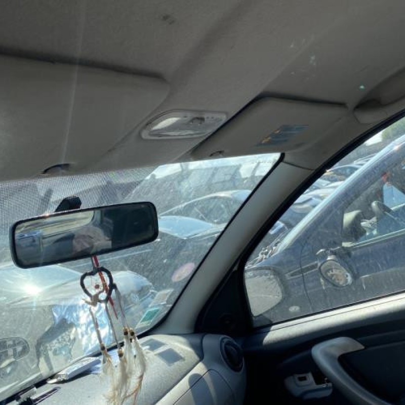 Poignee porte avant gauche DACIA SANDERO 1 Photo n°17