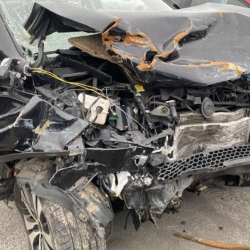 Poignee porte avant droit KIA SPORTAGE 3 Photo n°15