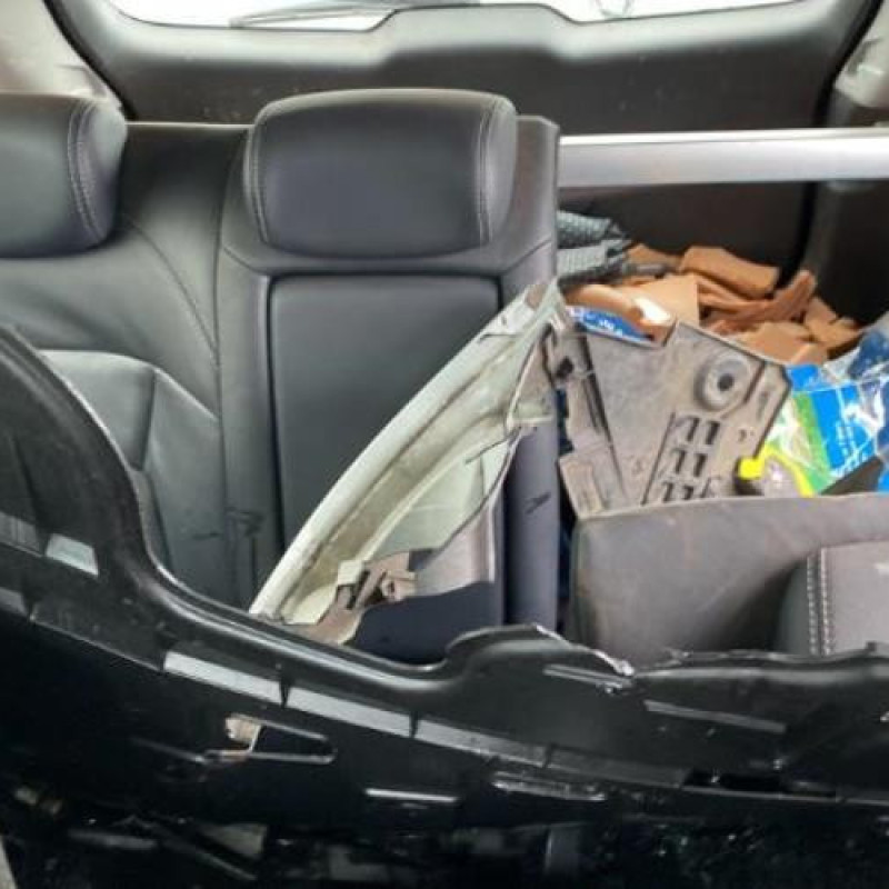 Poignee porte avant droit KIA SPORTAGE 3 Photo n°20