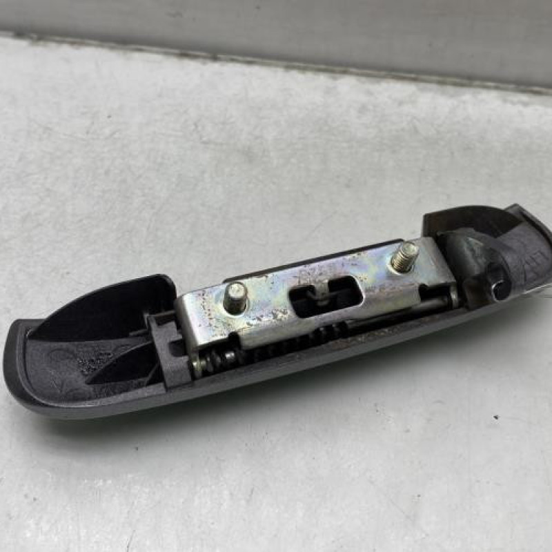 Poignee porte arriere gauche MITSUBISHI SPACE STAR 3 Photo n°2