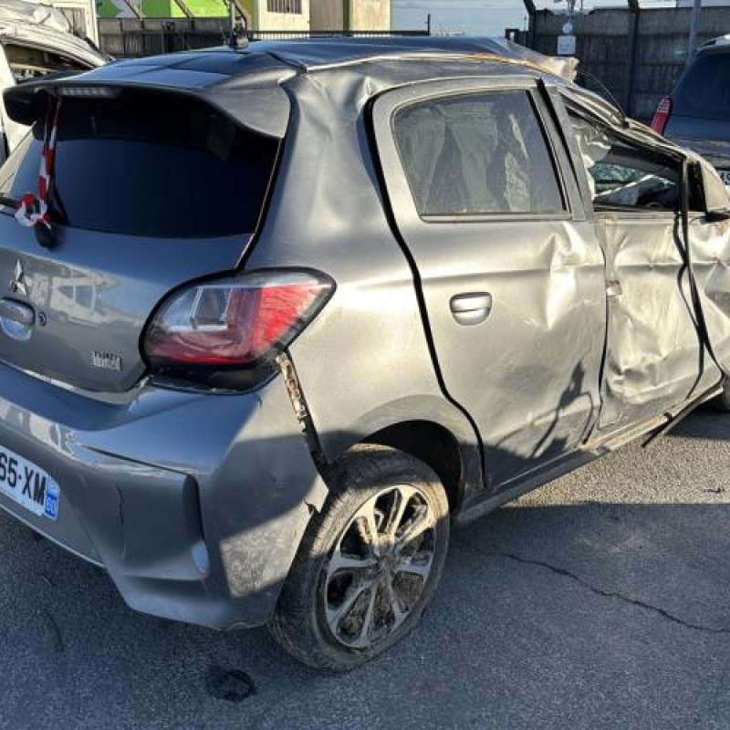 Poignee porte avant gauche MITSUBISHI SPACE STAR 3 Photo n°6