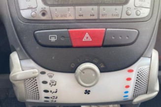 Poignee porte arriere gauche CITROEN C1 1