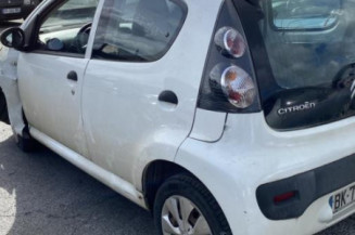 Poignee porte arriere gauche CITROEN C1 1