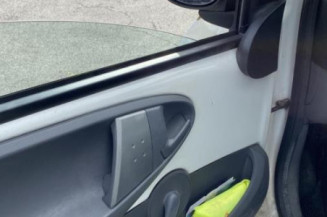 Poignee porte arriere gauche CITROEN C1 1