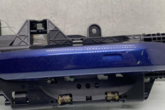 Poignee porte avant droit AUDI A4 4 Photo n°1