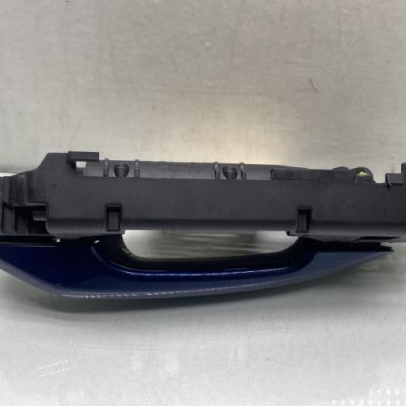 Poignee porte avant droit AUDI A4 4 Photo n°3