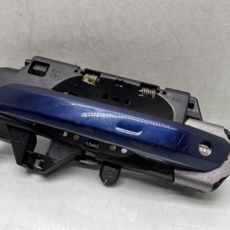 Poignee porte avant gauche AUDI A4 4 Photo n°1