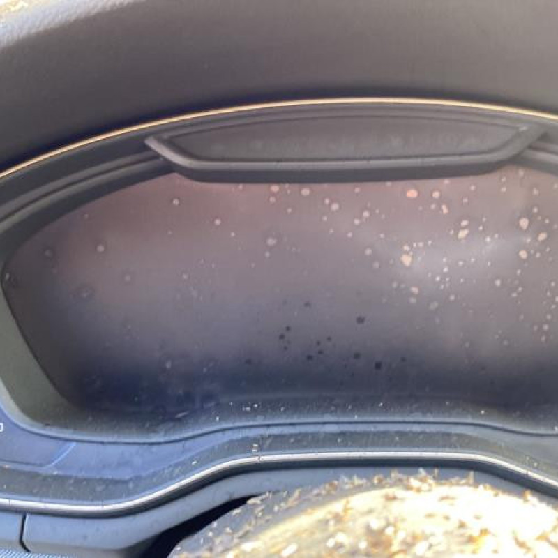 Poignee porte avant gauche AUDI A4 4 Photo n°20