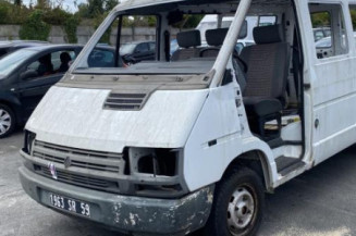 Poignee porte avant droit RENAULT TRAFIC 1