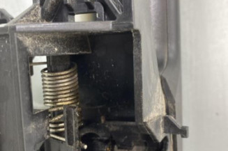 Poignee porte avant droit RENAULT TRAFIC 3 COURT