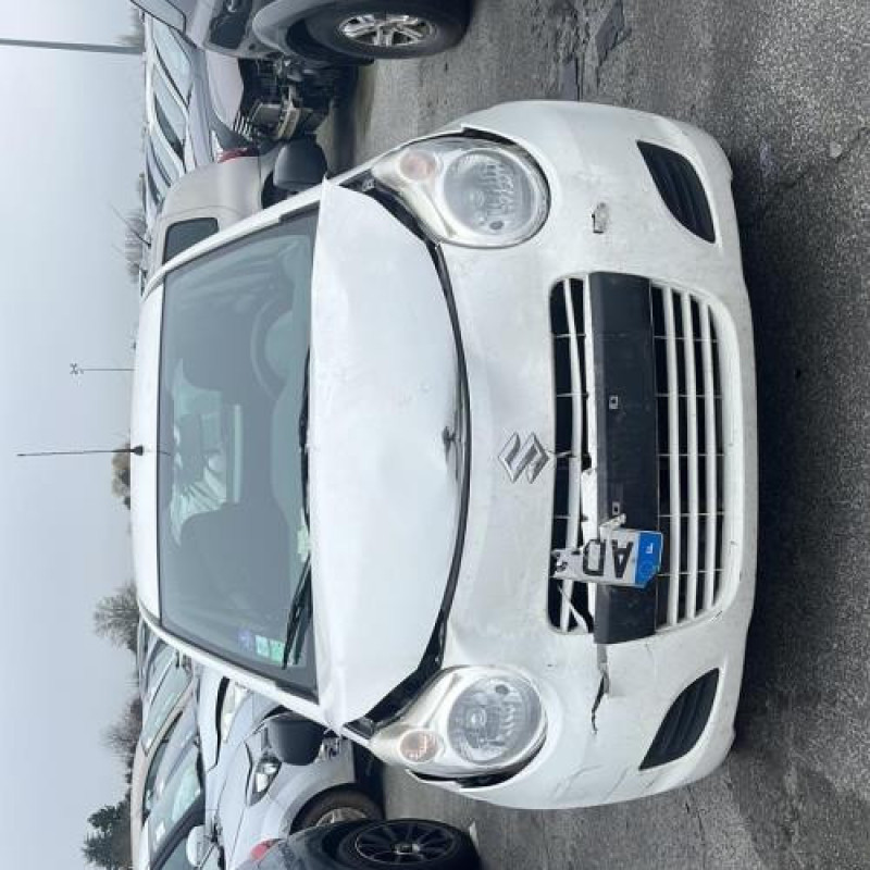 Poignee porte avant droit SUZUKI ALTO 3 Photo n°5