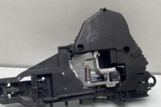 Poignee porte avant gauche MERCEDES CLASSE B 245