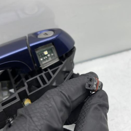 Poignee porte avant gauche BMW SERIE 1 F21