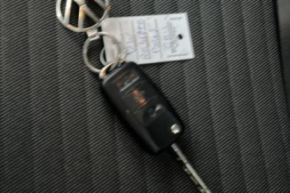 Poignee porte avant gauche VOLKSWAGEN POLO 5