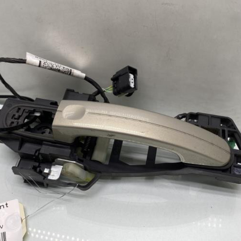 Poignee porte avant gauche FORD FOCUS 3 Photo n°1