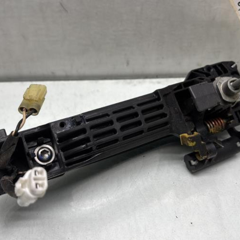 Poignee porte avant gauche SUZUKI SWIFT 3 Photo n°3