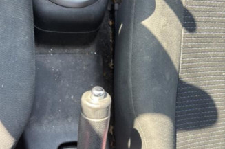 Poignee porte avant gauche SUZUKI SWIFT 3