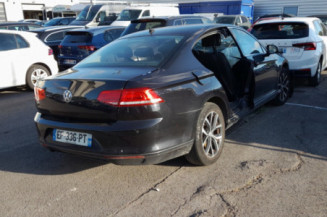 VOLKSWAGEN PASSAT 7 PHASE 1 2.0 TDI - 16V TURBO Photo n°1