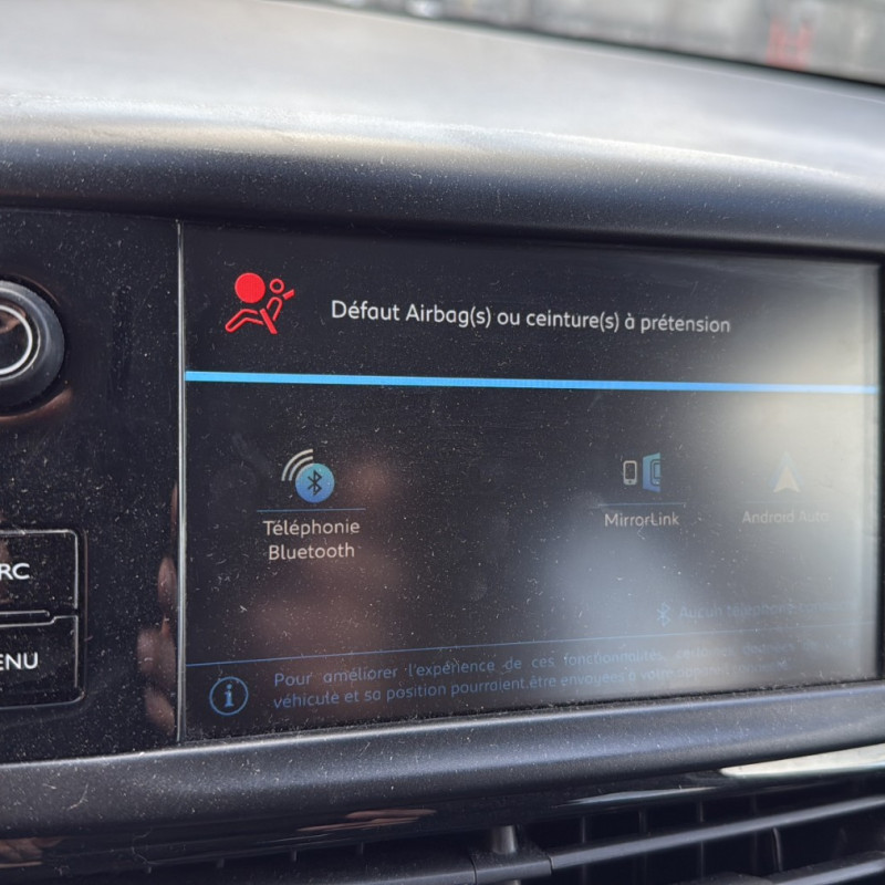 PEUGEOT 208 1 PHASE 2 1.5 BLUE HDI - 16V TURBO Photo n°30