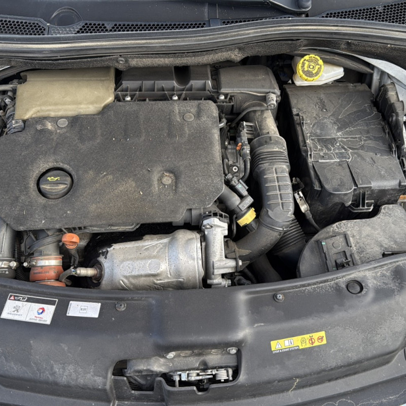 PEUGEOT 208 1 PHASE 2 1.5 BLUE HDI - 16V TURBO Photo n°32