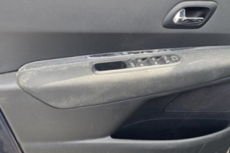 PEUGEOT 3008 1 PHASE 1 1.6 HDI - 8V TURBO