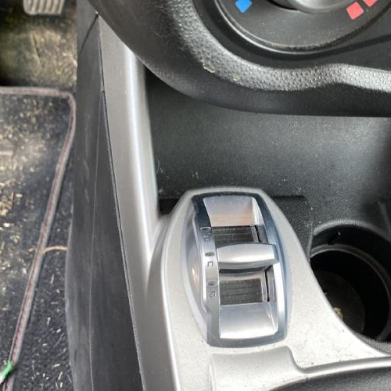 Poignee porte avant gauche ALFA ROMEO MITO Photo n°20