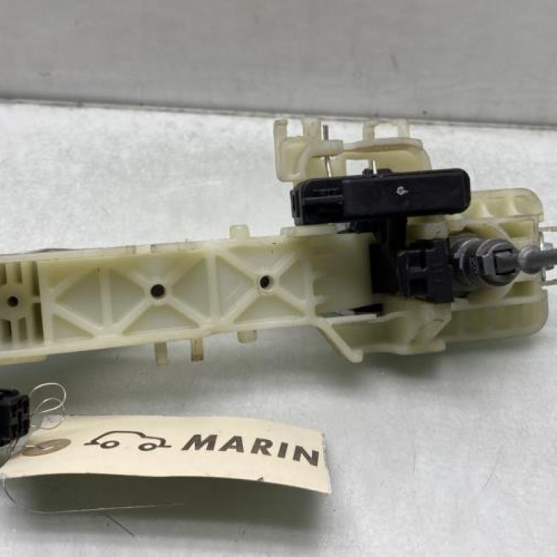 Poignee porte avant gauche KIA SPORTAGE 3 Photo n°2