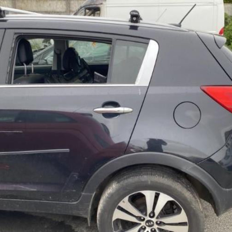 Poignee porte avant gauche KIA SPORTAGE 3 Photo n°9