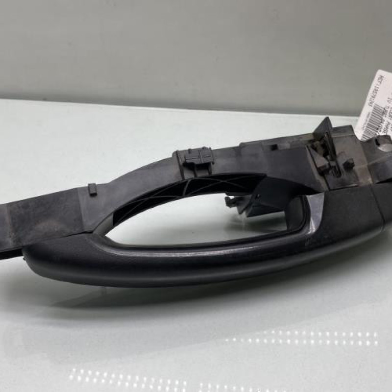 Poignee porte laterale droit RENAULT TRAFIC 3 COURT Photo n°3