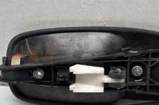 Poignee porte laterale gauche NISSAN PRIMASTAR 1