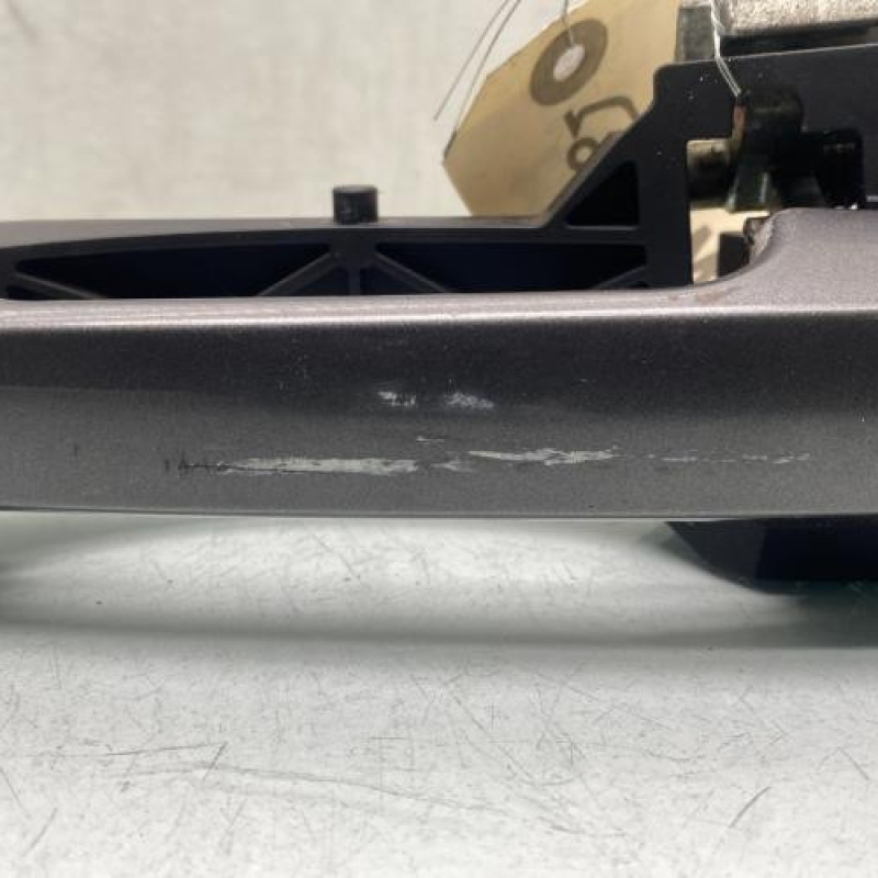 Poignee porte avant gauche KIA CEE-D 1 SPORT WAGON Photo n°2