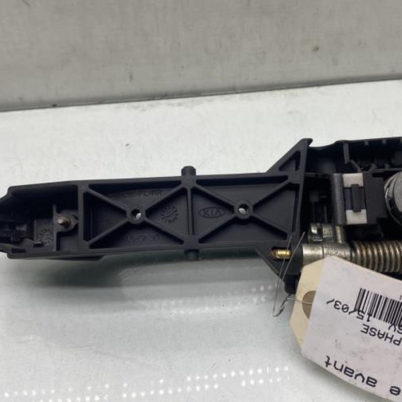 Poignee porte avant gauche KIA CEE-D 1 SPORT WAGON Photo n°4