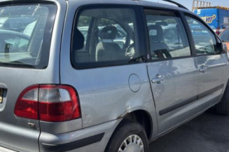 Aile avant droit FORD GALAXY 1