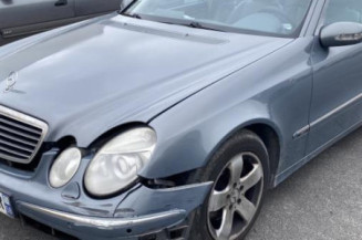 Aile avant gauche MERCEDES CLASSE E 211